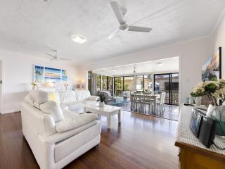 5 Margaret St Kings Beach QLD - Caloundra - 7