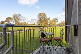 Tollyrose Loft apartment - Newcastle - 7