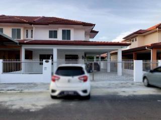 T & T Sibu Homestay - 0