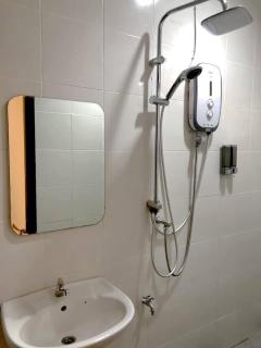 T & T Sibu Homestay - 8