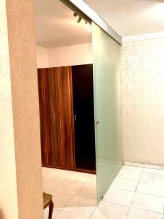 Guest ROOMS with living room, dining room and kitchen next to CENTER SOFIA - Sofia - 3