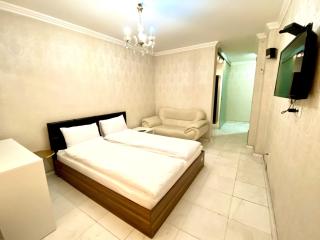 Guest ROOMS with living room, dining room and kitchen next to CENTER SOFIA - Sofia - 5