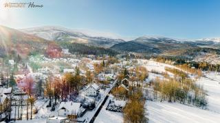 Wonder Home - Apartament z garażem, ogródkiem, miejscem na grilla i widokiem na Karkonosze - 0