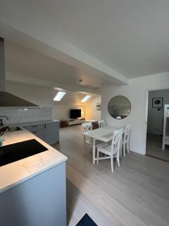 Nice Apartment close to everything - 0