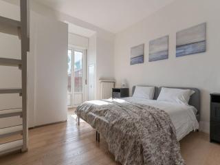 The Best Rent - One bedroom apartment near Bosco Verticale - Milano - 1