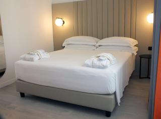 BB Hotels Smarthotel Derose - Florence - 9