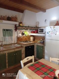 Chalet immerso nel Bosco - Melfi - 3