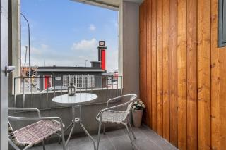 Sunny Apartment - By the Sea in City Center - Reykjavik - 1