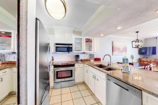 Pelican Beach Resort 305 - Destin - 2