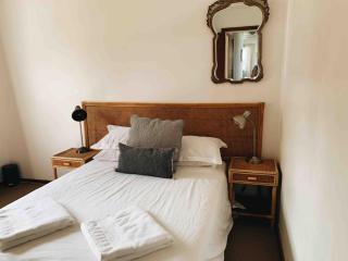 Sweet & Simple Beach Cottage - Jeffreys Bay - 6