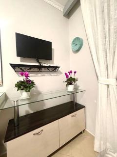 Nice central apartment in Tirana city - 7