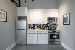 Chic Mezzanine Loft with Rooftop and Shoreline Nearby at "Brooklyn Bay Lofts" - Brooklyn - 7