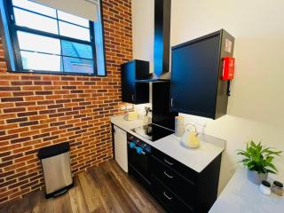 Apartment 8 Sullivan House - Hereford - 4