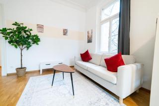 FullHouse - Halle - VS7 - 3 Beds - Nespresso - 1