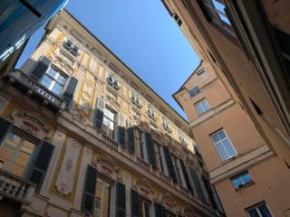 House Pellicceria by Holiday World - Genova - 0