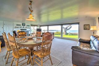 Cliffside Lighthouse Beach Home with Ocean View - Coos Bay - 3