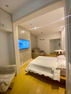 Apartamento Encantador Leme - Prédio na Orla - Rio de Janeiro - 7