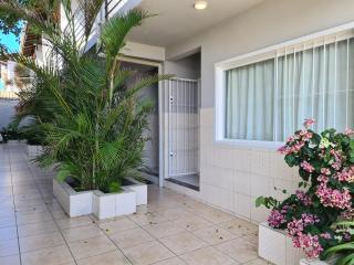 RESIDENCIAL COM CASAS DE 2 DORM - Praia Garopaba - Garopaba - 9