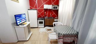 KITNET S2 em TORRES-RS - Na mais bela praia Gaúcha - Cozinha - Banheiro - Ar condicionado - TV smart 32' - Wi-Fi - Estacionamento - Anfitriã Superhost no BnB - Torres - 8