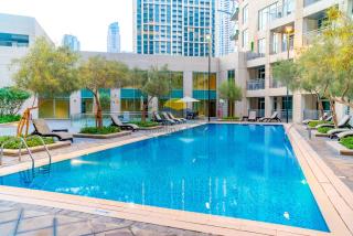 Holidays R Us canal view - Dubai - 9