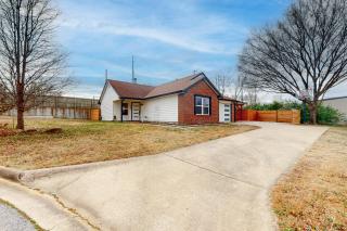 OZK Trail House - Bentonville - 8