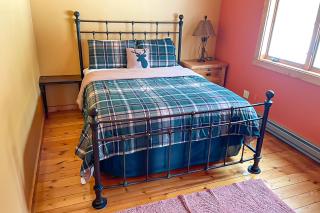 Mountain Retreat - 1