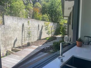 Private Escape Central Wanaka 3 Bedroom - Wanaka - 1