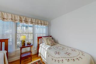 Barnstable Harbor Home - 8