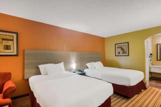 SureStay Hotel by Best Western Mt Pleasant - Mount Pleasant - 1