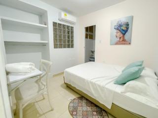 3CB-2 APARTAMENTO DE 3 ALCOBAS EN EL CENTRO HISTORICO CON AIRE ACONDICIONADO Y WIFI - 8