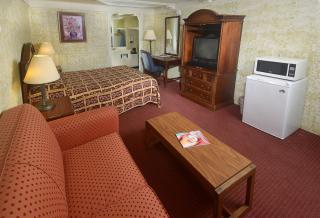 Dover Inn and Suites - Dover - 6