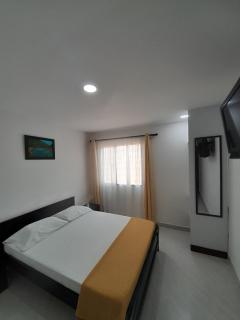 HOTEL LA RUEDA SR - Barbosa - 9