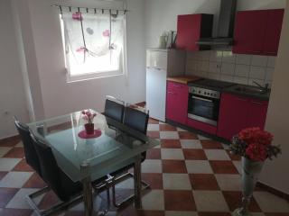 Apartments with parking spaces Vir - 20183 - Vir - 2