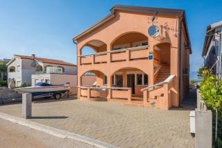 Apartments Hrskanovic - Vir - 4