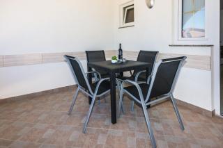 Apartments Skundric - Vir - 9