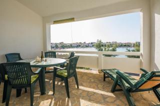 Apartment Nada - Vir - 2
