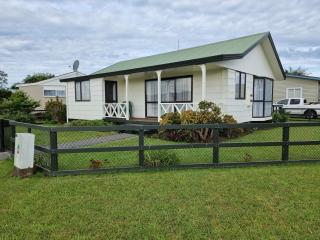 Hosts on the Coast Mum and Dads Place - Whitianga - 7