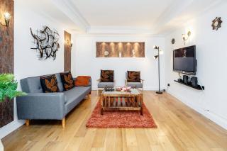 Basildon 3 - 4 Bedroom Property - Essex - 5
