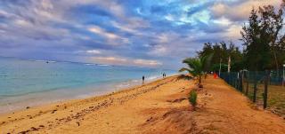 West Beach Apartment - Flic-en-Flac - 7