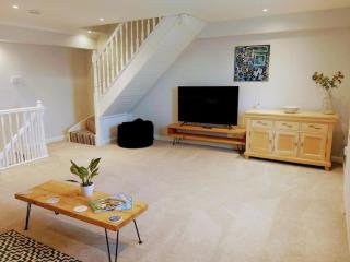 Stunning Cottage on the Edge of the Cotswolds - Charfield - 7