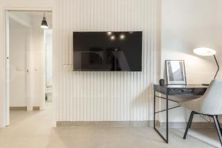 Modern apartment with patio & parking by REMS - Málaga - 2