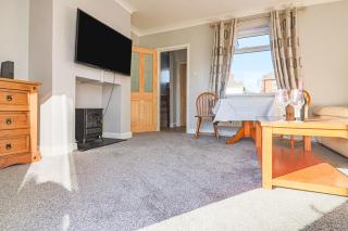 Beautiful 3 bedroom home, 10 minutes walk to Beach. - Cleethorpes - 9