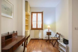 Florence Apartment in great location - 6