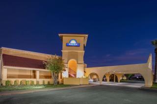 Days Inn by Wyndham Del Rio - Del Rio - 8