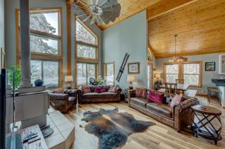 Heaven by the Lake - Truckee - 6