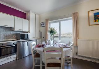 Waters Edge Balcony Apartment - 1