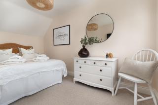 Stylish Two Bedroom Cottage - In Town Centre - St Ives - 3