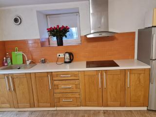 Студіо на Кoновальця - 0