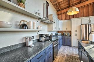 Fort White Retreat Deck and River Access! - 3