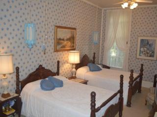 Franklin Terrace Bed and Breakfast - 1